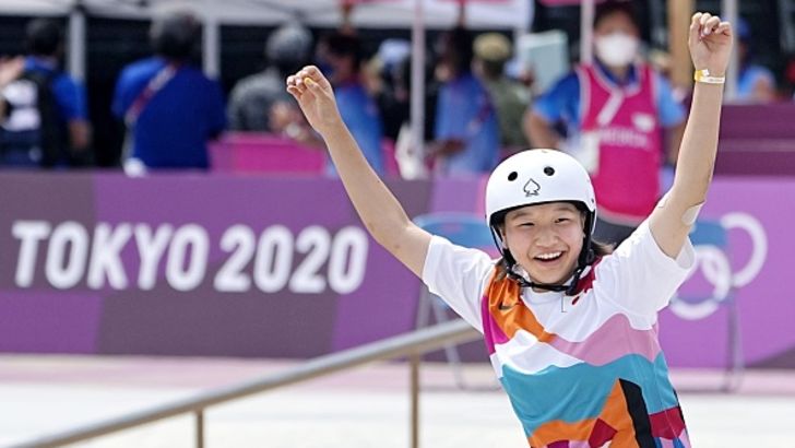 מומיג'י נישיאה