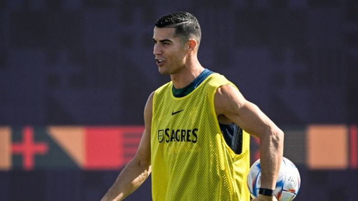 צרות מבית. רונאלדו