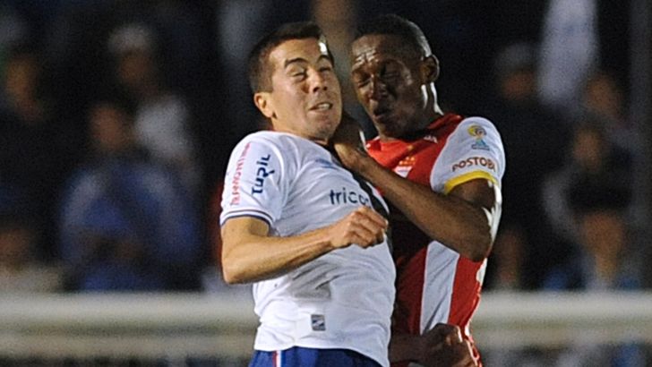 דה פנה (משמאל). סיום עגום לחלון ההעברות