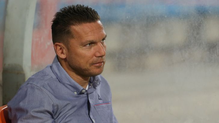 בכר. לא צריך להיכנס למרה שחורה