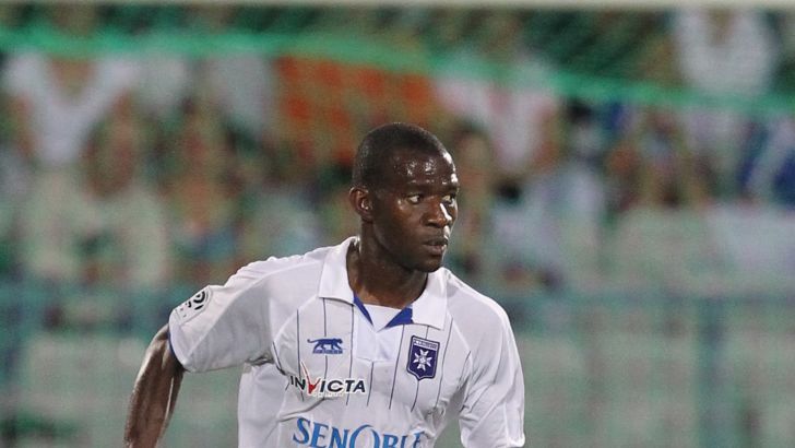 קוליבאלי. החלוץ שדורה מחפש?