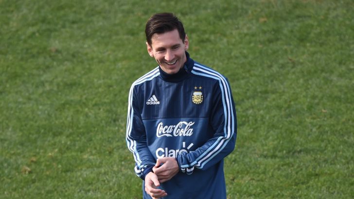 מסי. הגיע לקרליטו החיבוק הזה