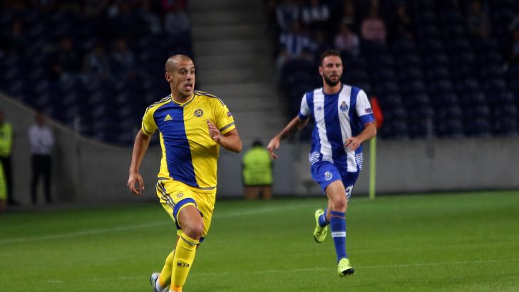 ממצטייני הצהובים אמש בפורטו. טל בן חיים