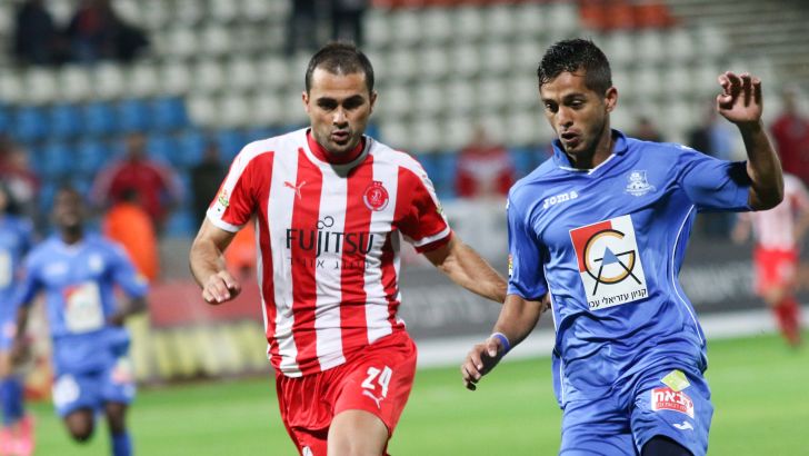 וינטרה מול קאסום. קרב חם בבלומפילד