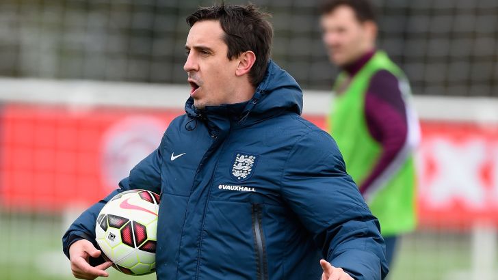 נוויל. יתאחד עם אחיו