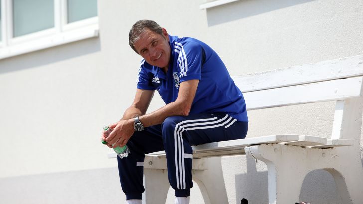 גוטמן. אף אחד לא דורש הסברים