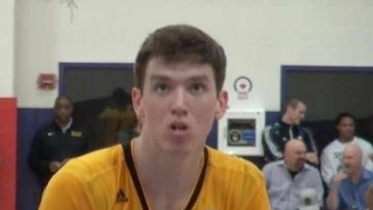 ליף הצעיר. השוואה מחמיאה לצ'נדלר פארסונס