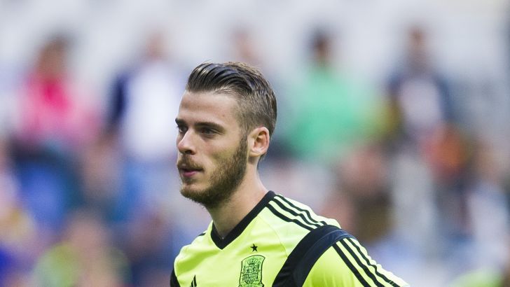 דה חאה. יישאר אדום?