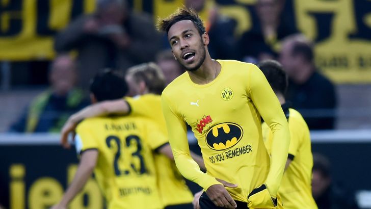 אובמאינג שולח את חולצת באטמן