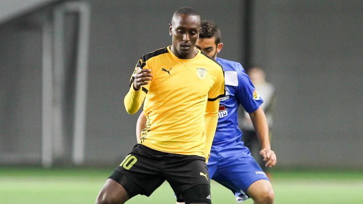 פרדה מול מכבי פת. גם במלאבס נאמר לו שהוא לא בתכניות