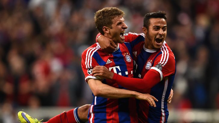 טיאגו ומולר. ככה חוגגים עלייה לחצי הגמר