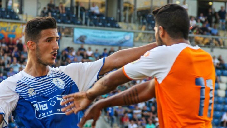 לונגו במדי המלאבסים. סיפור יוצא דופן