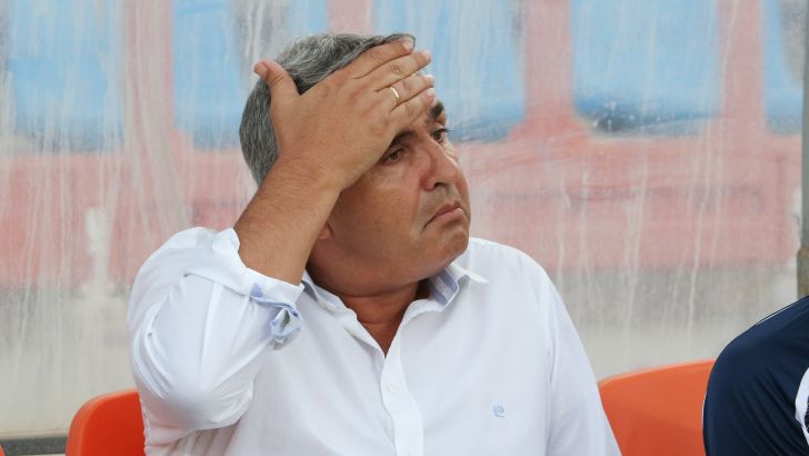 יארח מחוץ לדוחא. אלי כהן