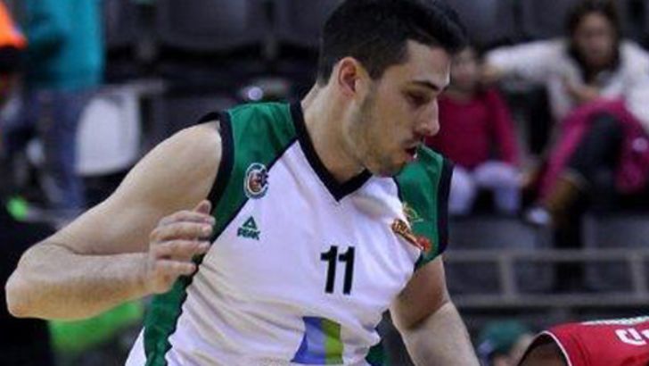 רייס. עובר לחולוניה