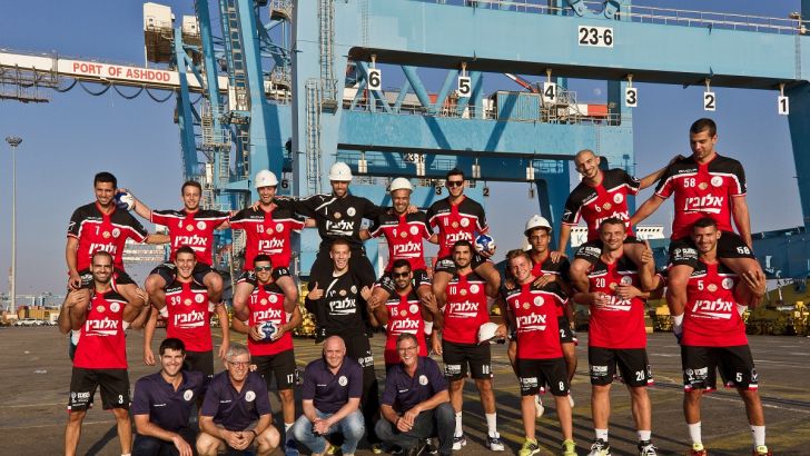 שחקני אשדוד בנמל. רוצים תואר ראשון