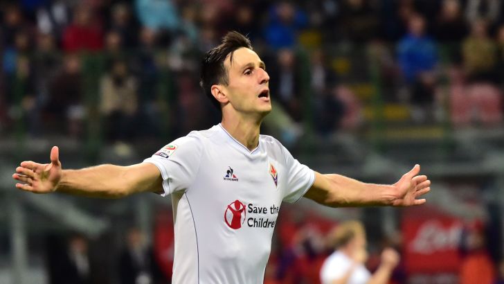 ניקולה קאליניץ' חוגג