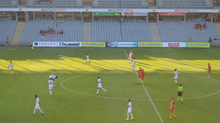 שחקני קייליצה אחרי השער של הובאן