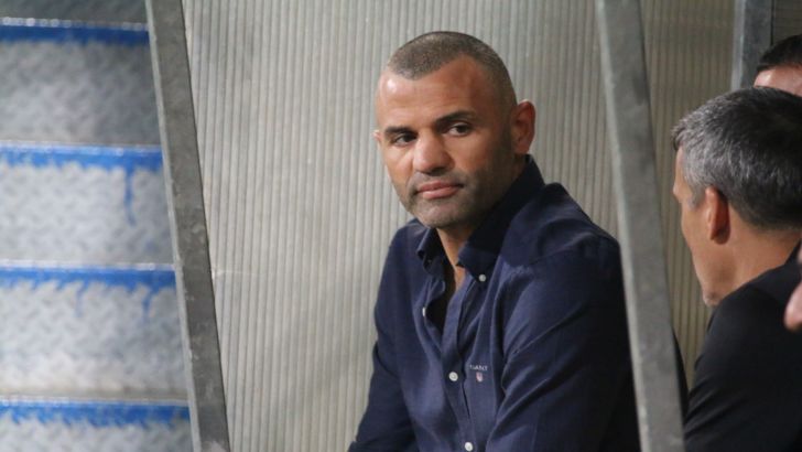 חסארמה. זקוק לחיזוק מקדימה