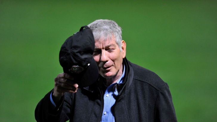 כץ. גם שוקרני בורח לו