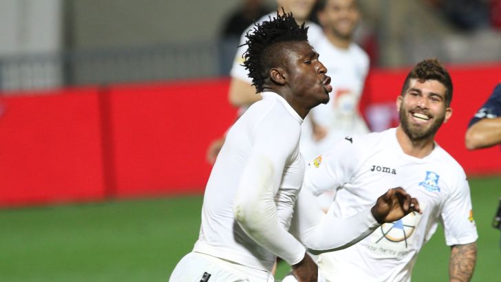 סידר 3 נקודות יקרות. קהינדה