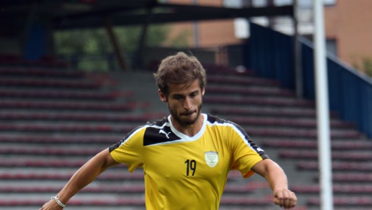 דה לוקאס. בחמישי הוא לא יוכל לשחק