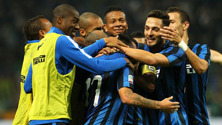 אינטר חוגגת את שער היתרון