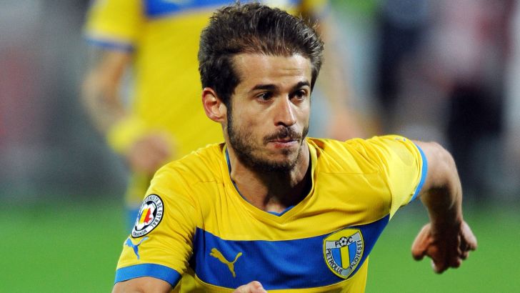 דה לוקאס. כבר יוצר ציפיות גדולות