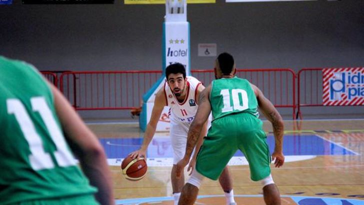 טימור. משחק אימון ראשון