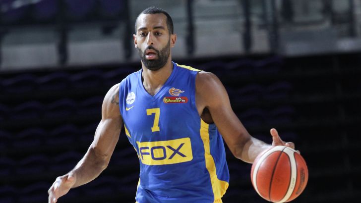 רנדל. לא ישחק במוסקבה