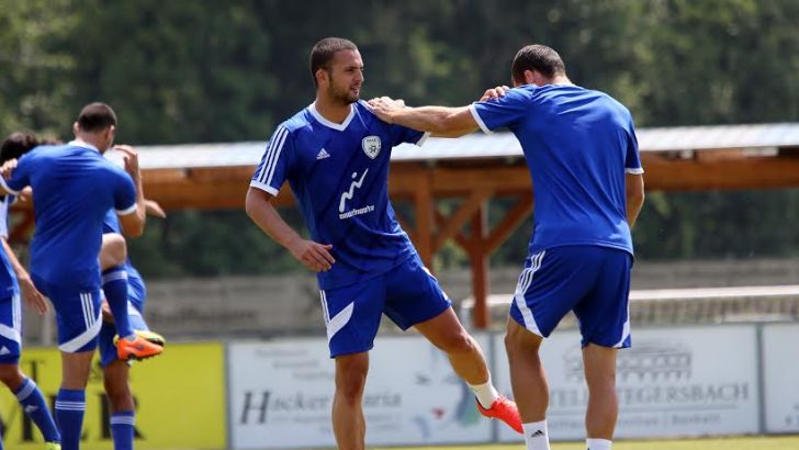 שהר באימון הנבחרת. מתרחק מהנגב