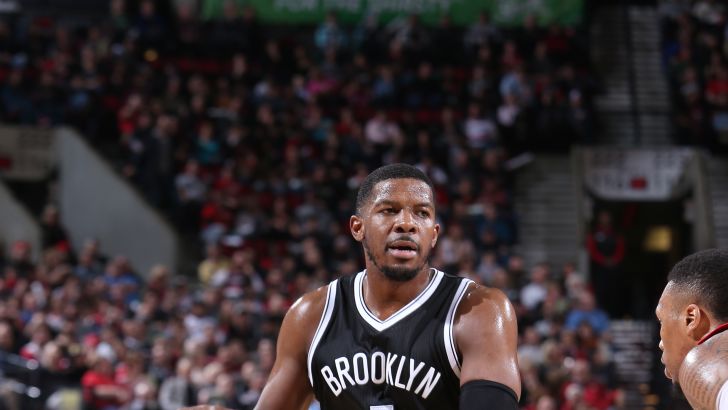 עובר לפלורידה. ג'ונסון