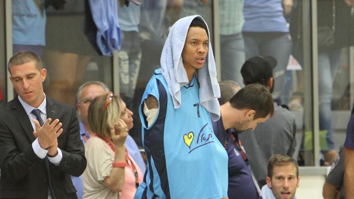 פאלמר. אילת מכחישה