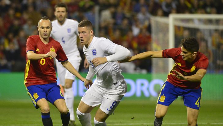 רוס ברקלי בין אינייסטה וברטרה