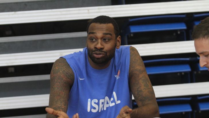 פישר. חוזר מהליגה הרוסית