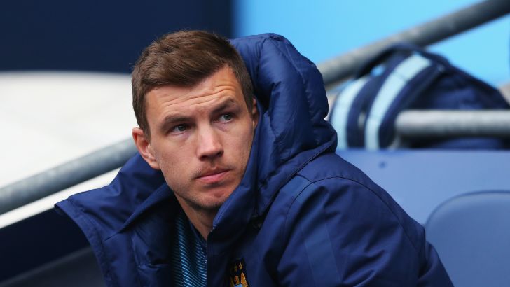 דז'קו. פיאניץ' מחכה לו