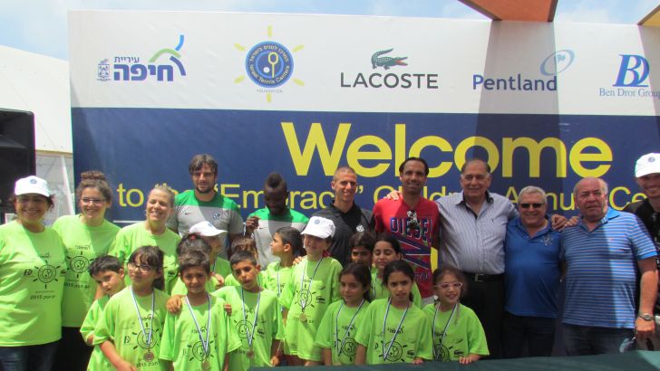 שחקני חיפה עם הילדים. הפנינג מטורף