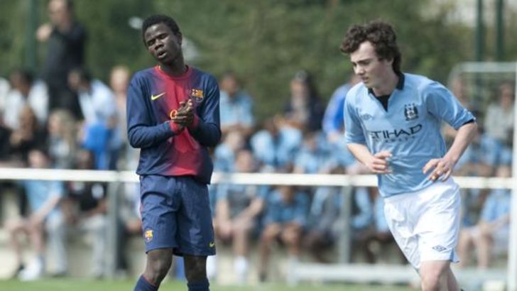 פטריס במדי ברצלונה. לא מורשה להתאמן