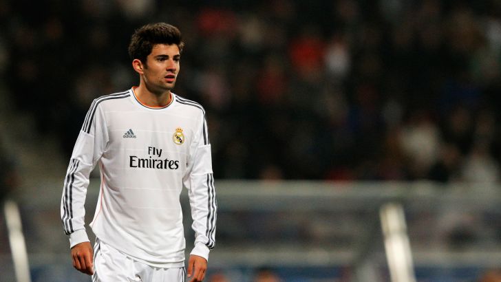 אנצו. הדקות שלו בבוגרים קרובות מתמיד