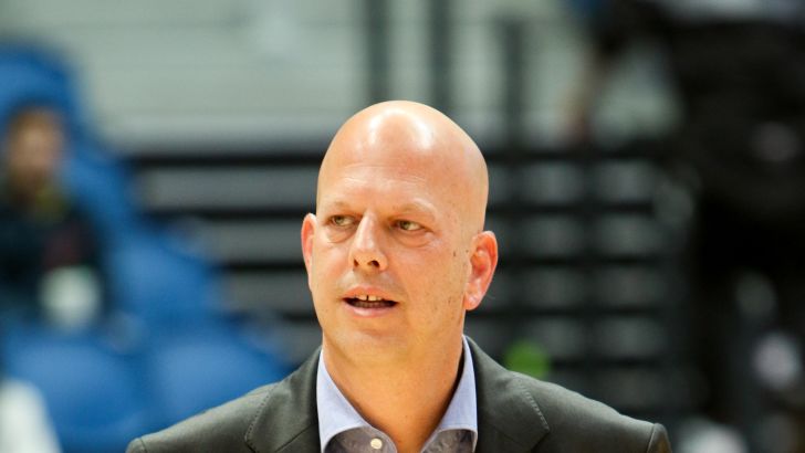 הדר. המאמן ממשיך ברכש