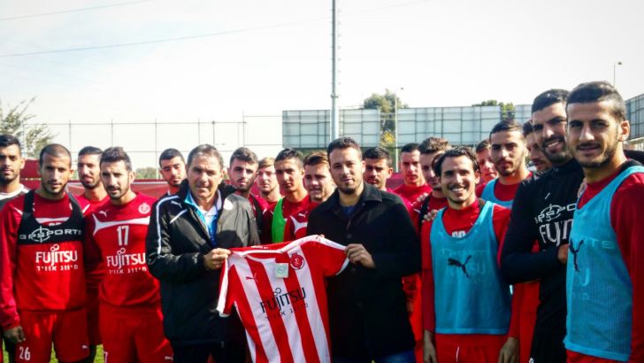 נוסבכר. התרגש מהמחווה