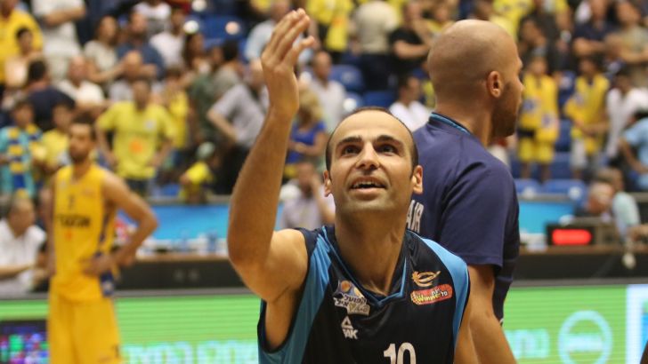 ניסים. המוהיקני האחרון