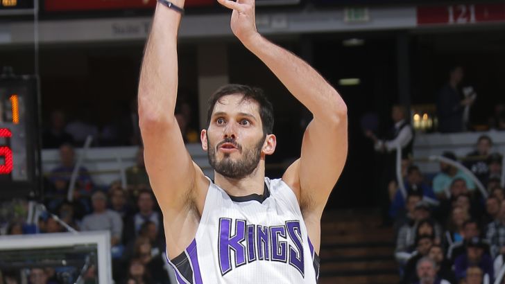 מרוויח רק 6 מיליון דולר בשנה. כספי