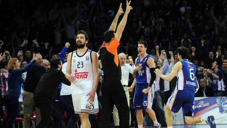 שחקני אפס. שלשה ששווה ניצחון