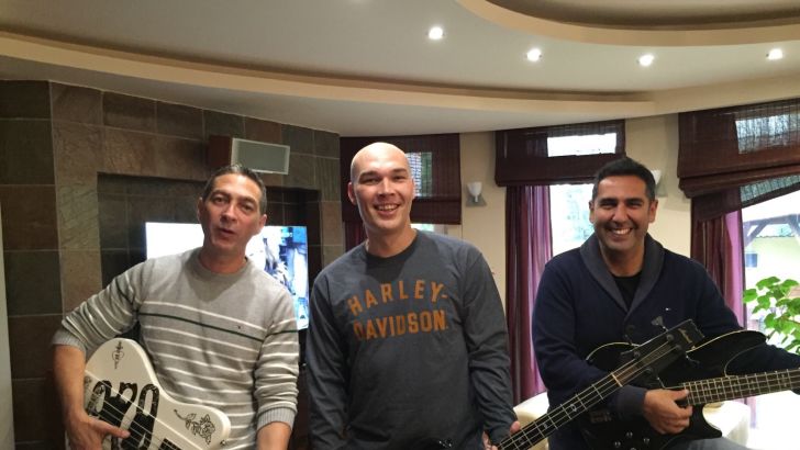 שאנדור עם מוטי לוי ויניב בן חקון