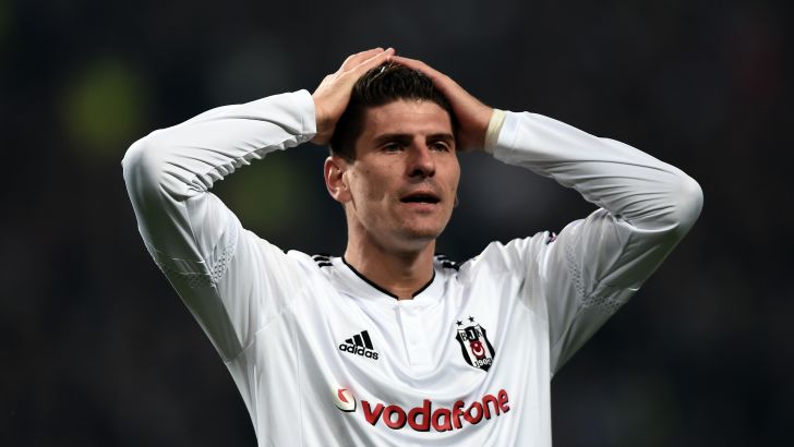 גומז תופס את הראש. דווקא יכול לחייך עכשיו