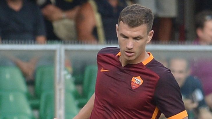 דז'קו. בישול ונקודה בהופעת הבכורה הרשמית