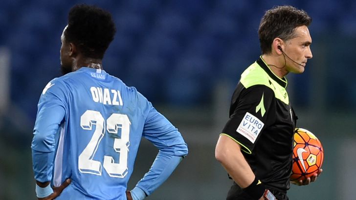 מעשה חריג. השופט איראטי עוצר את המשחק