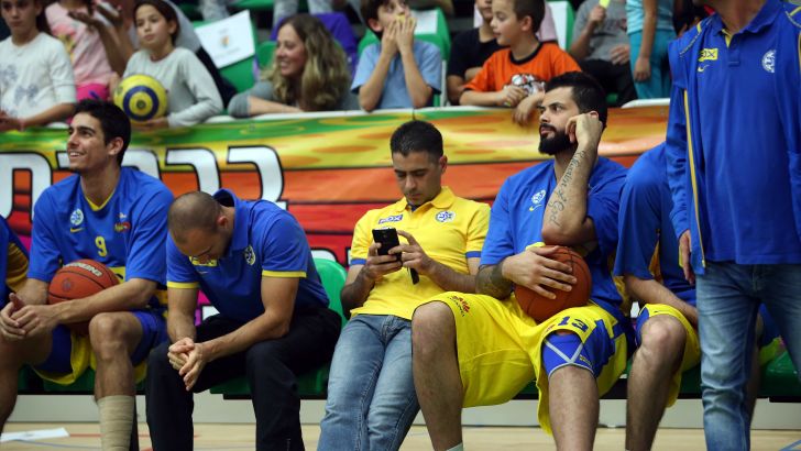 אבי אבן. להציב אותו על הקווים זה מהלך קצת מסוכן