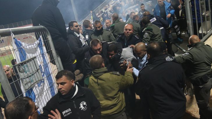 מה תעזור הרחקת אוהדי מכבי תא מסכנין?