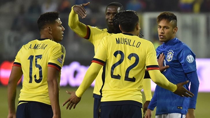 ניימאר במהלך המשחק הסוער שלו. עדיף שיתקרר?